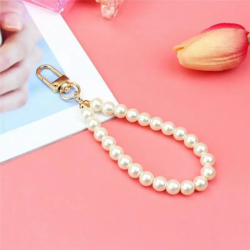 Retro Pearl Keychain